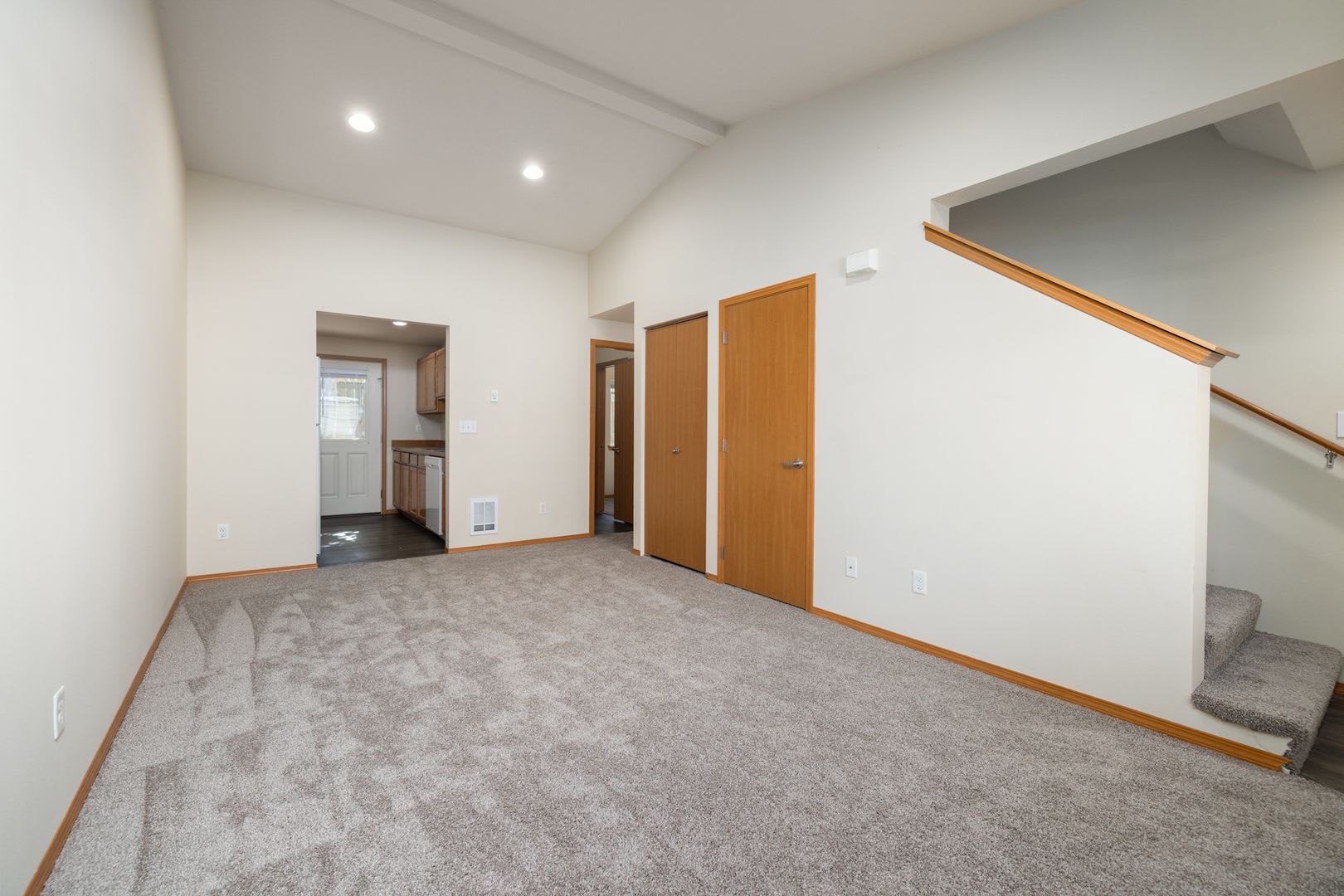 3 Bedroom 2 Bathroom – photo 5