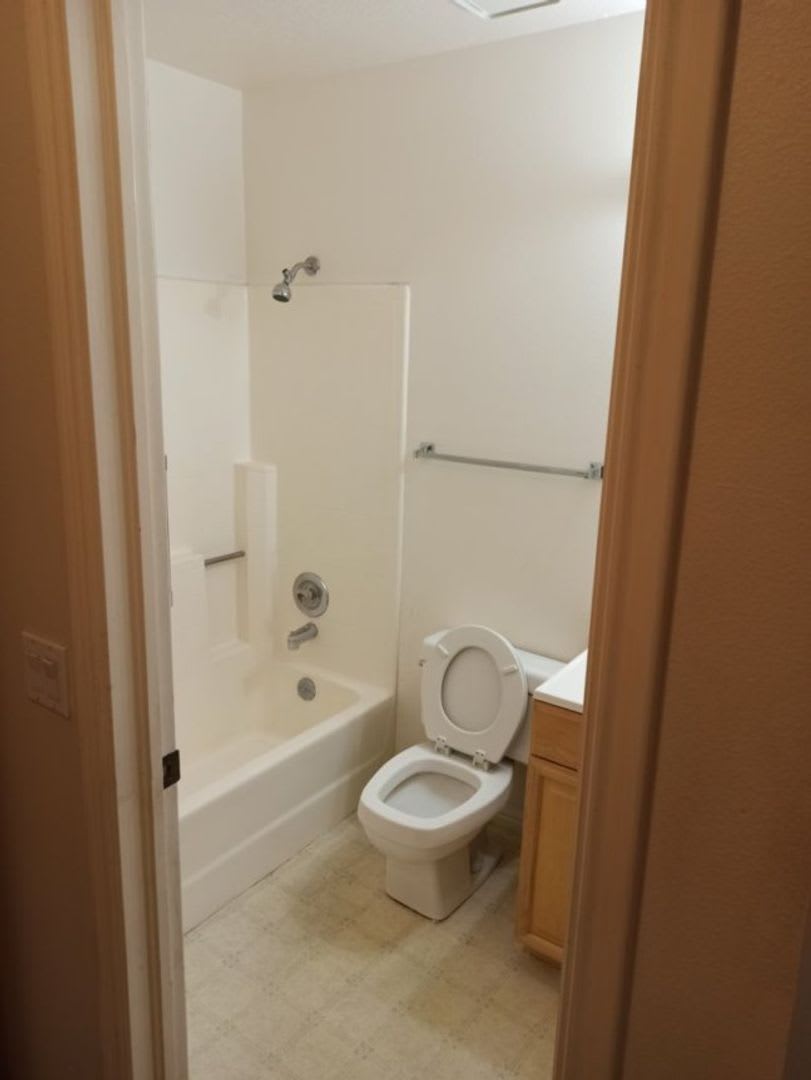 Townhome in the Spanish Palms – photo 2