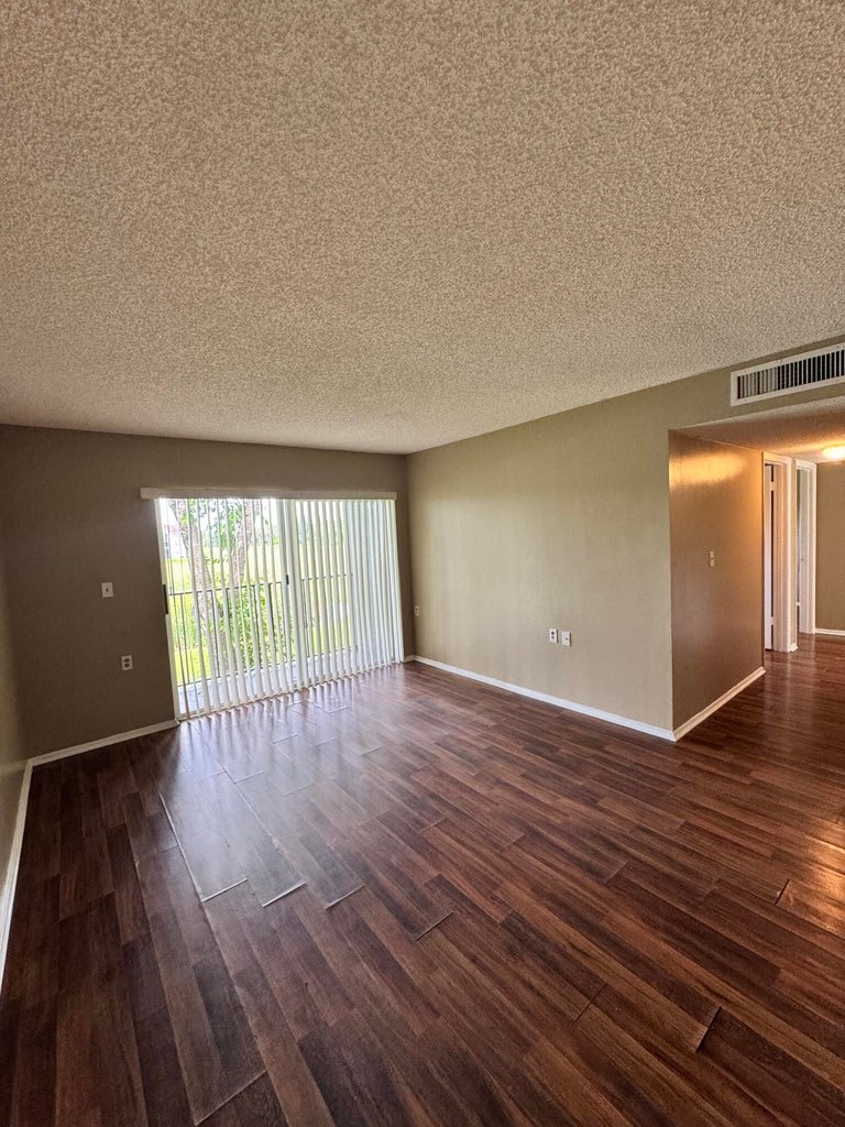 1167 Benoist Farms Rd – photo 5