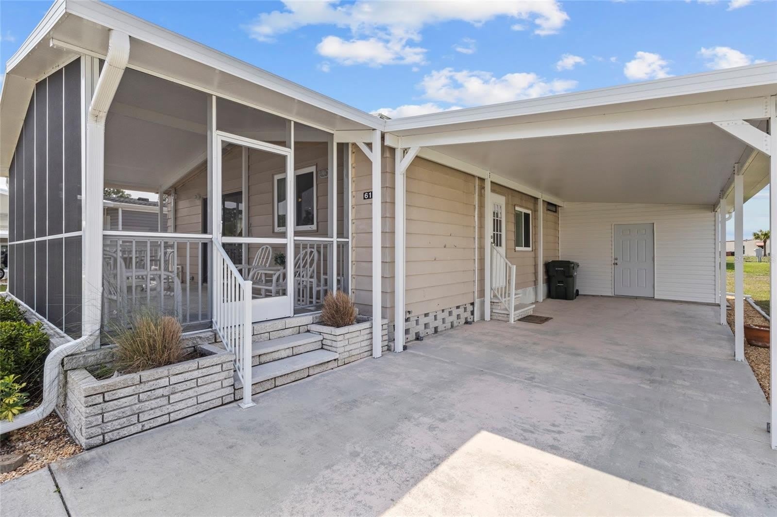 611 La Jolla Circle – photo 3
