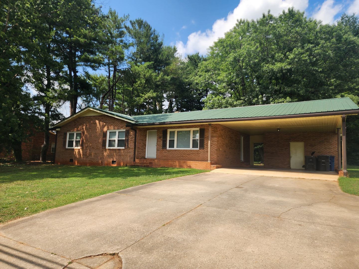 Ideal Statesville Location – photo 1