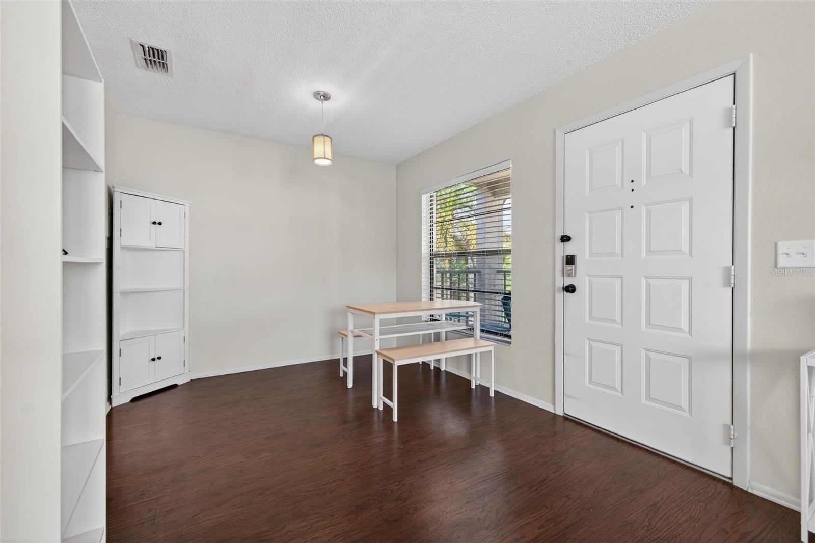 2597 COUNTRYSIDE Boulevard – photo 5