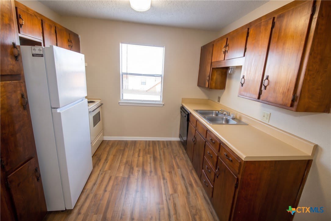 304 Erby Avenue – photo 4