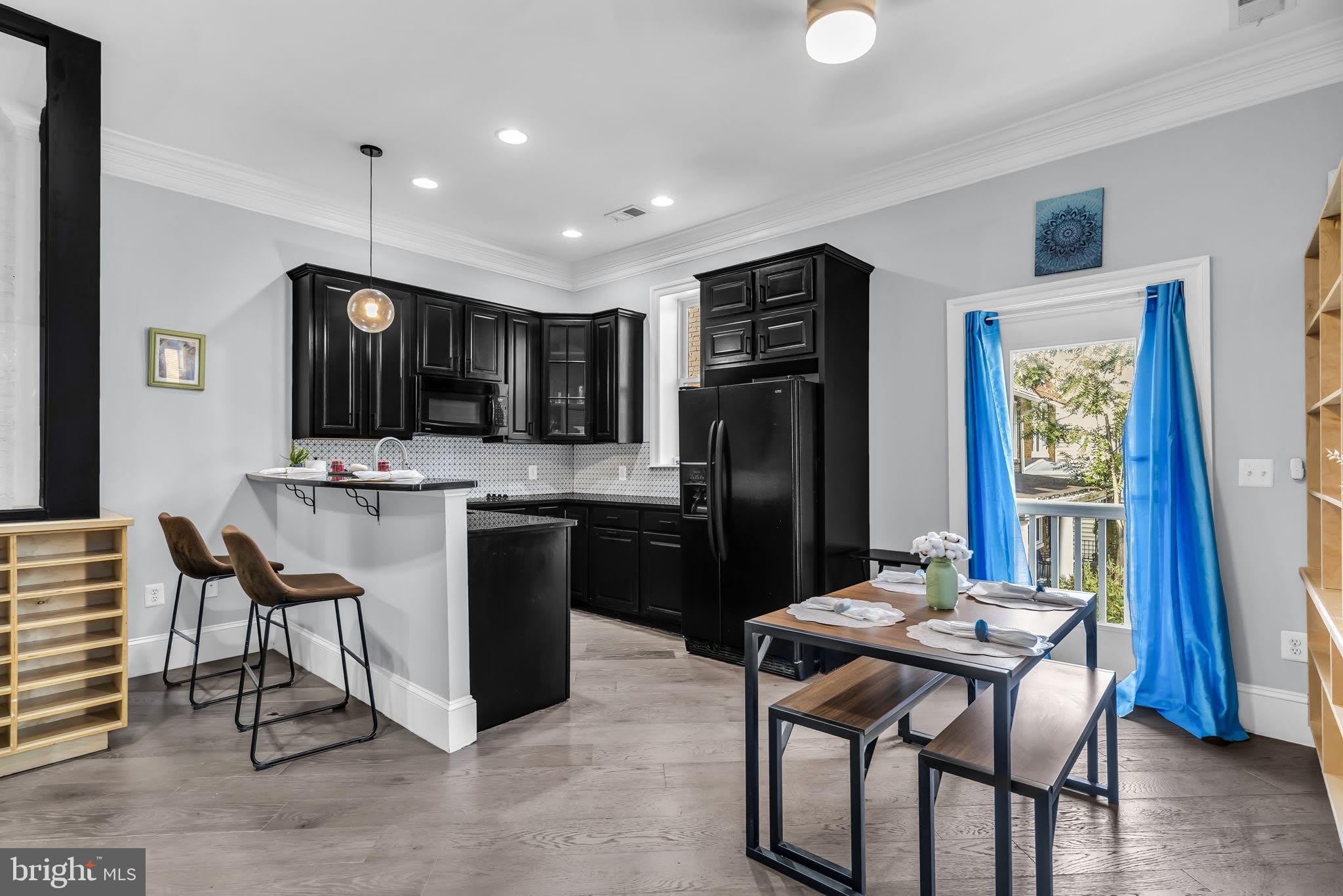 500 IRVING Street NW – photo 1