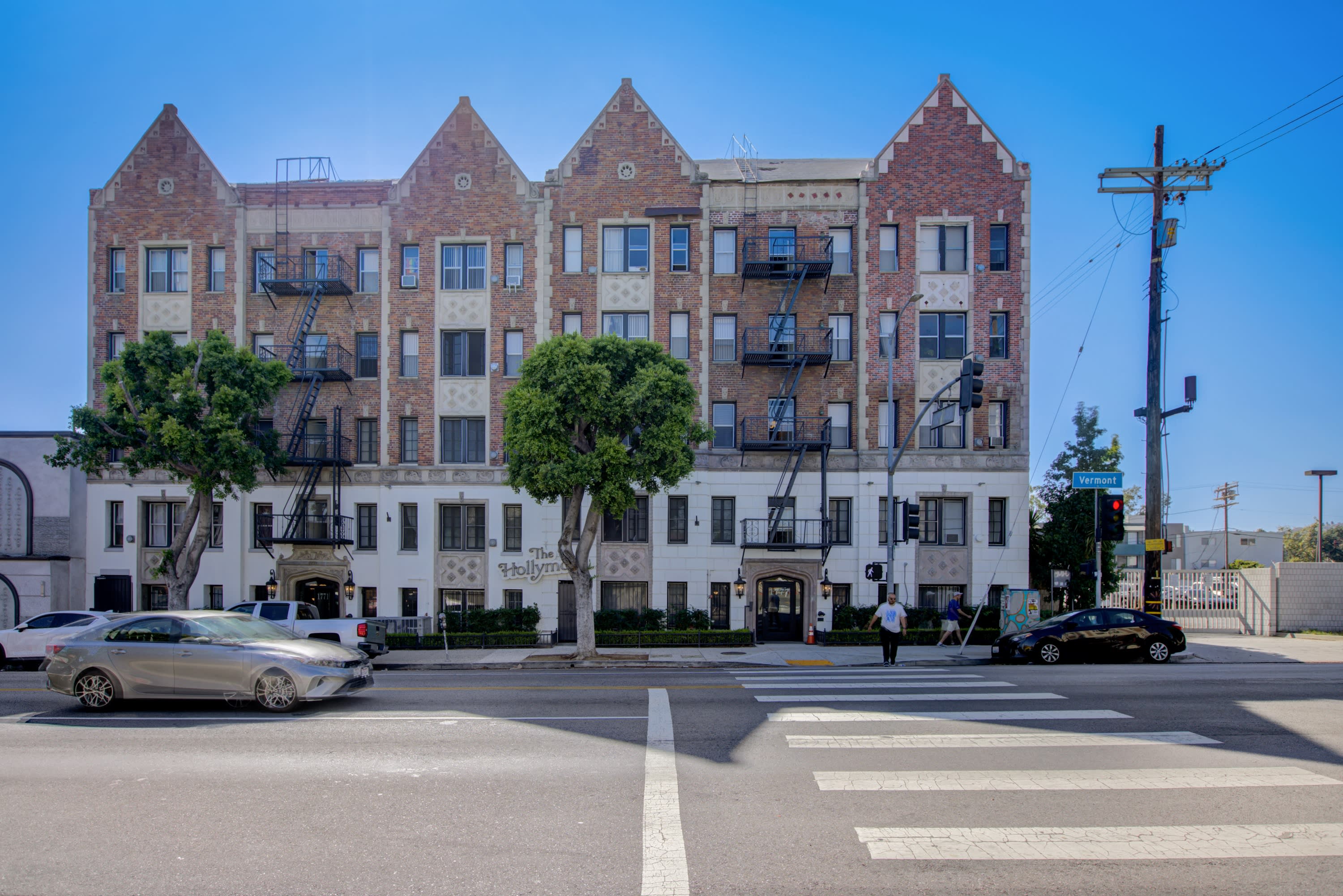 Hollymont Apartments – photo 2