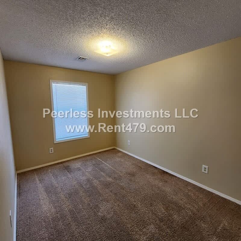 505 4th Ave SW – photo 2