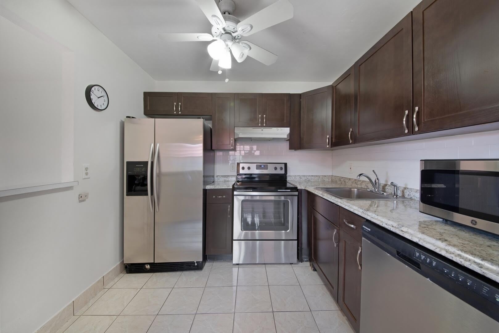 274 Seville L – photo 5