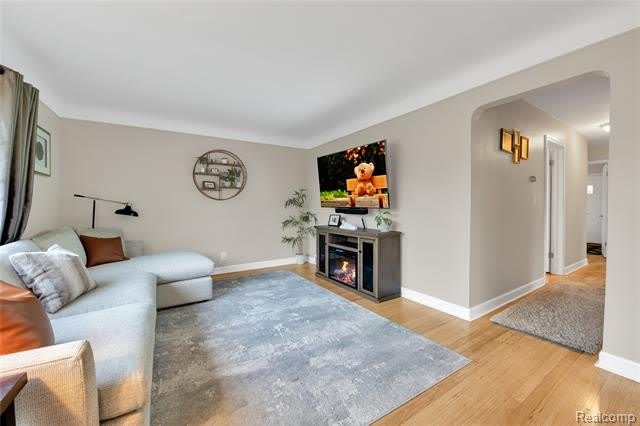 10070 Buckingham Avenue – photo 4