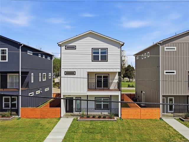 204 W Houston Street – photo 2