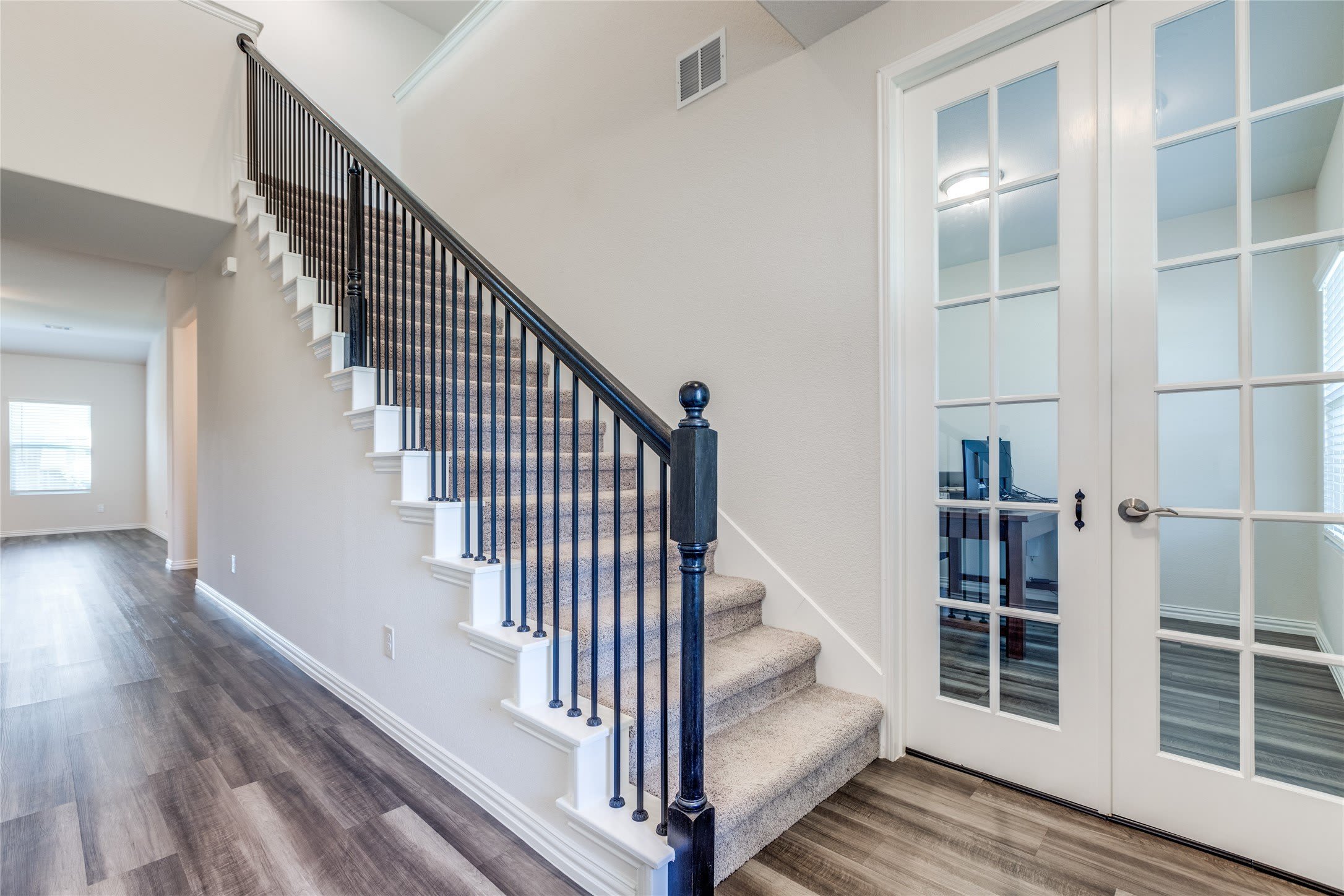 226 Stonebrook Trail – photo 5
