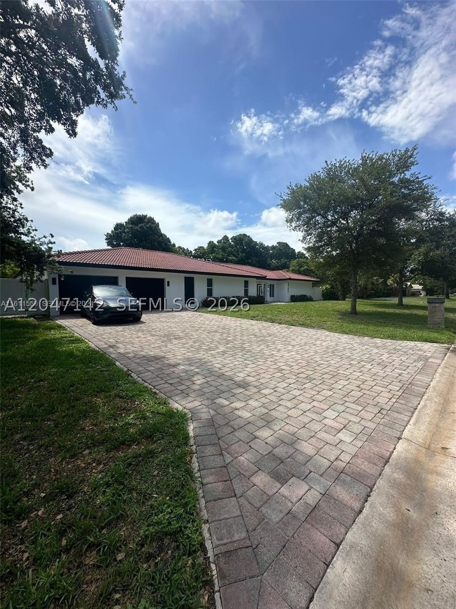 2701 NW 105th Ter – photo 2