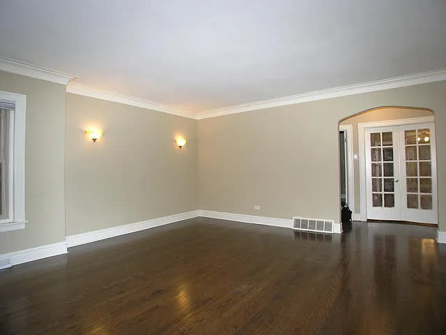 7806 South Bennett Avenue – photo 5