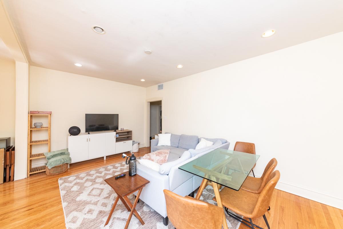 3415 North Elaine Place – photo 2