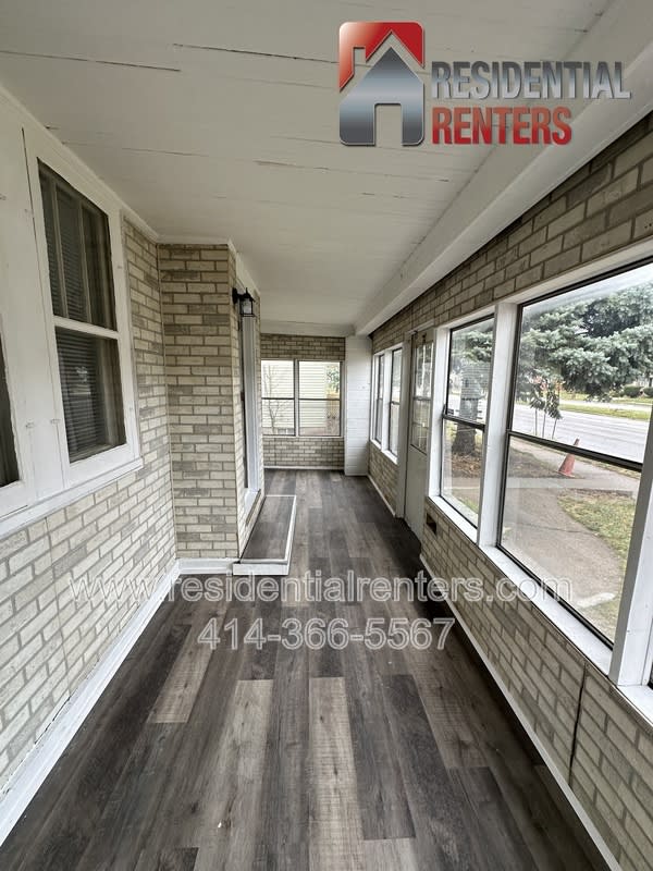 4220 W Hampton Avenue – photo 5