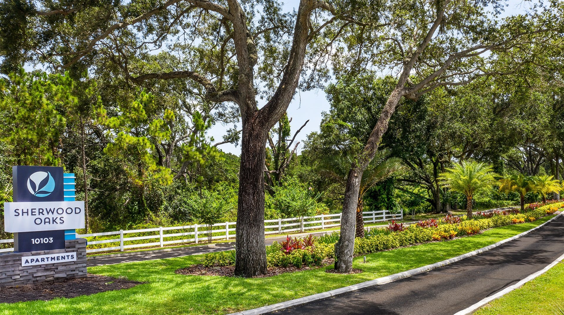 Sherwood Oaks – photo 2