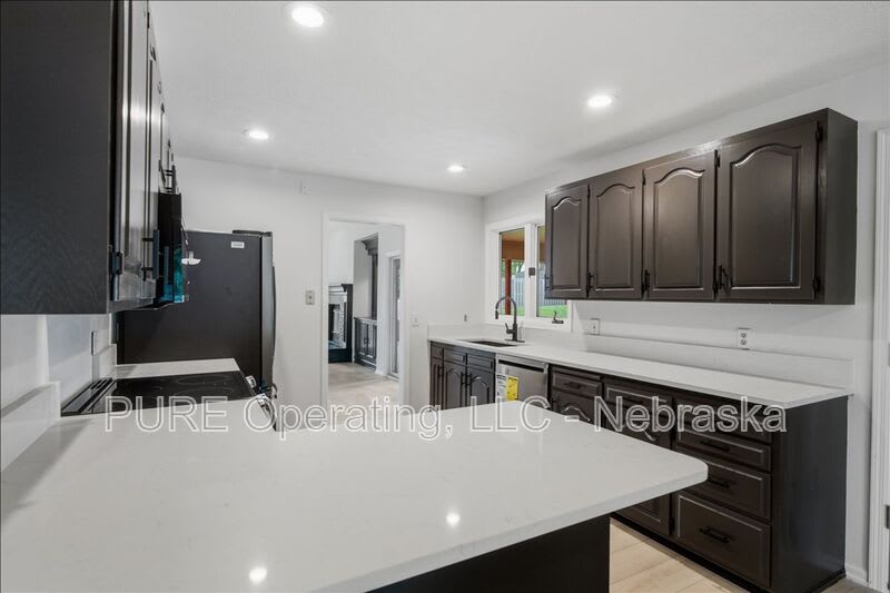 15527 Mason Cir – photo 4