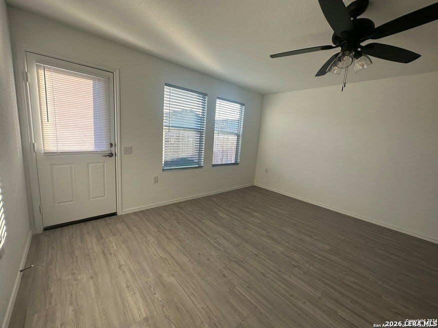 4522 Martin Way – photo 5