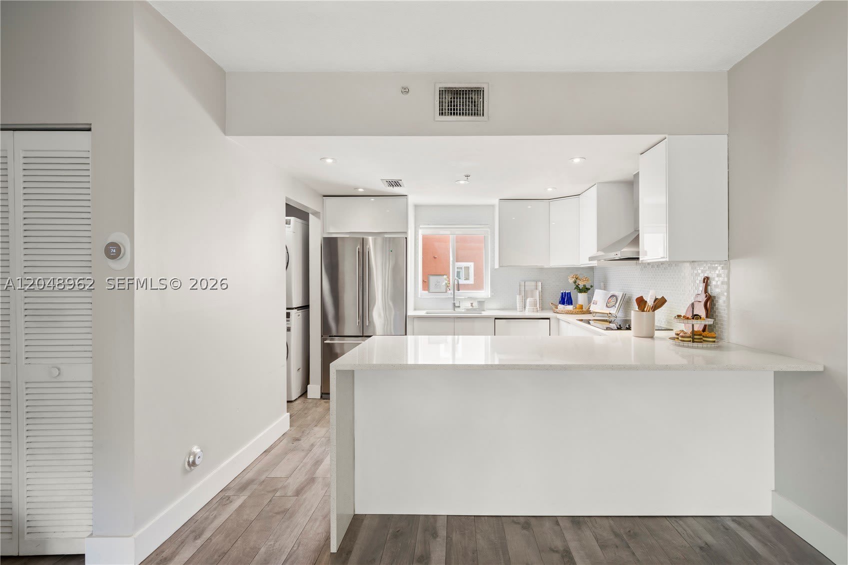 1611 SW 2nd Ct – photo 2