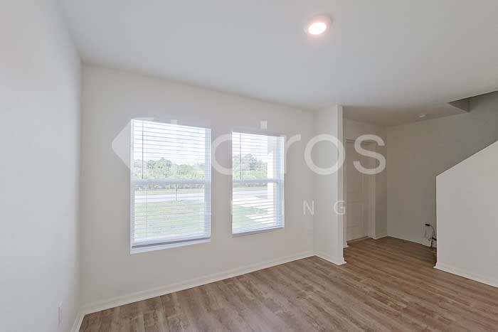18354 Koala Avenue – photo 3