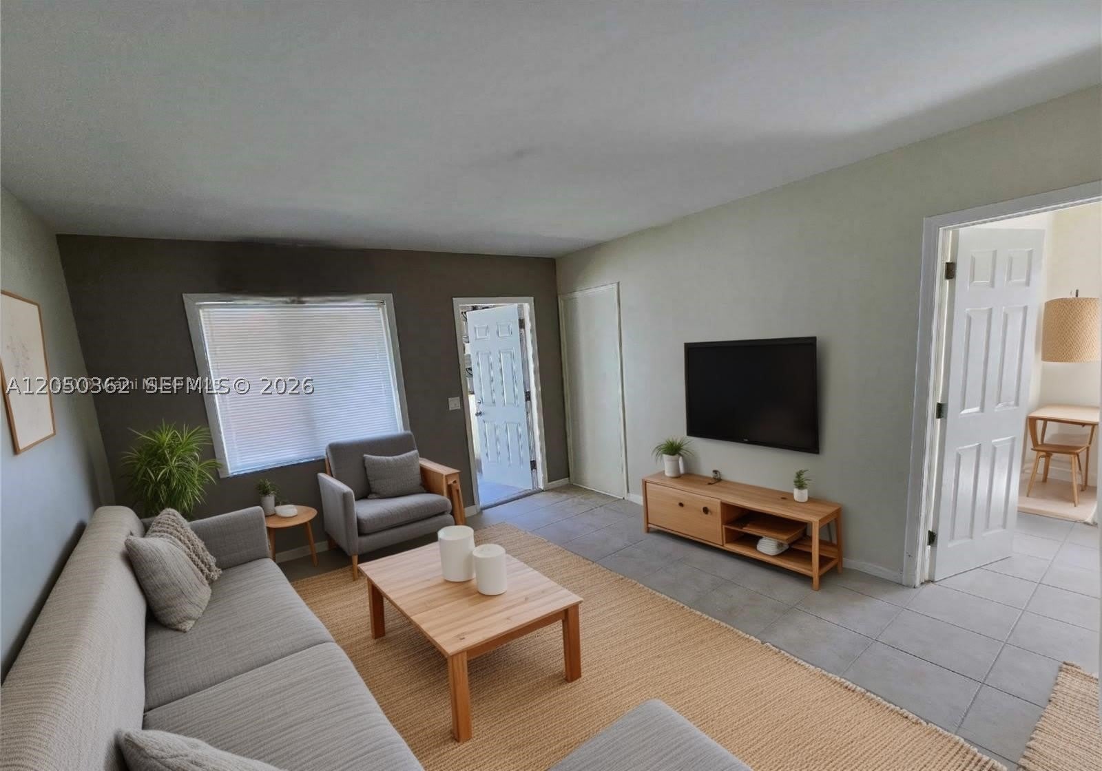 724 SW 7th Ter – photo 4