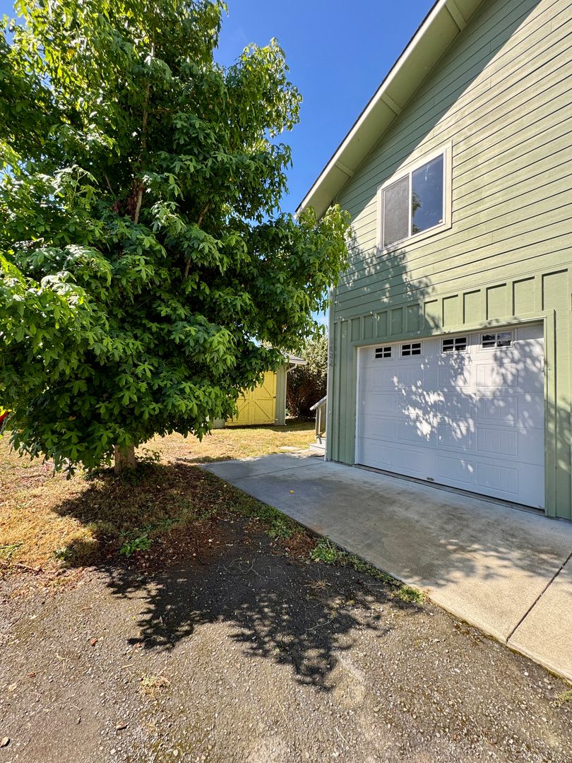 Newly Remodeled Eureka Apartment Tier 1 – photo 1