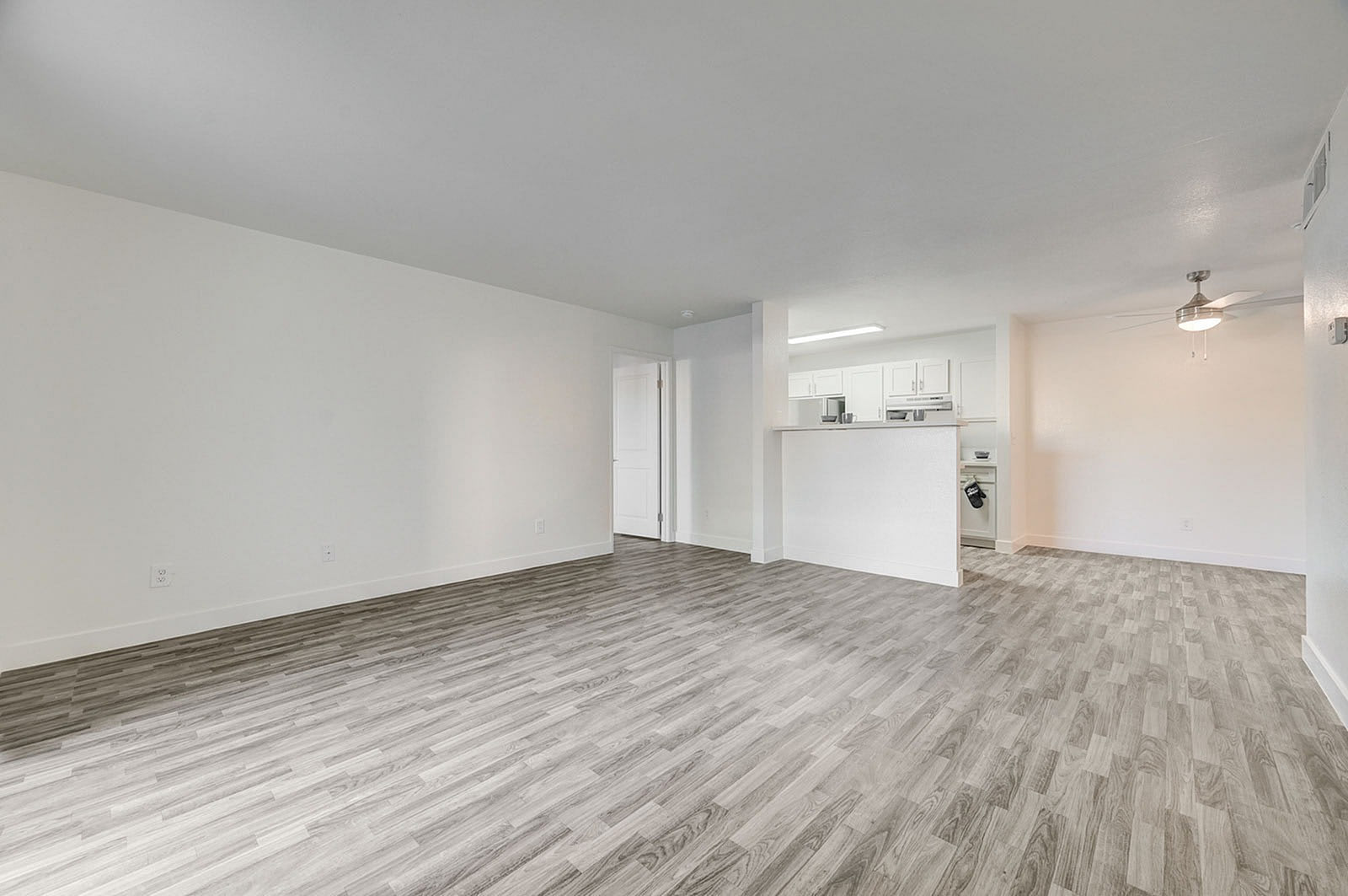 1 Bedroom Condo In Gated Green Valley Community Henderson – photo 1