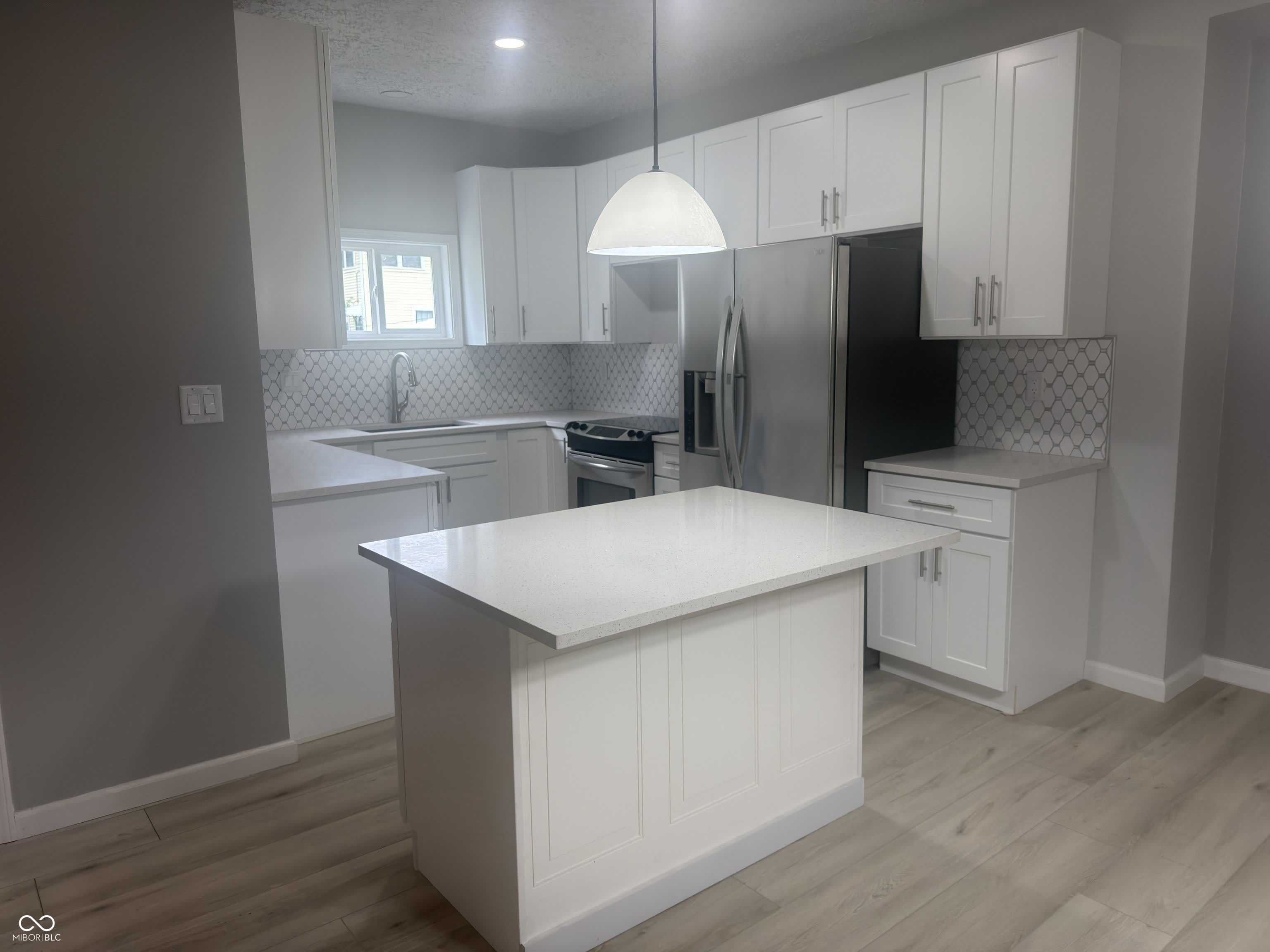2822 E Michigan Street – photo 4