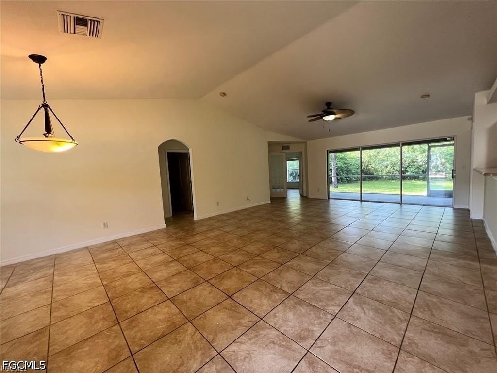 3307 36th Street W – photo 3