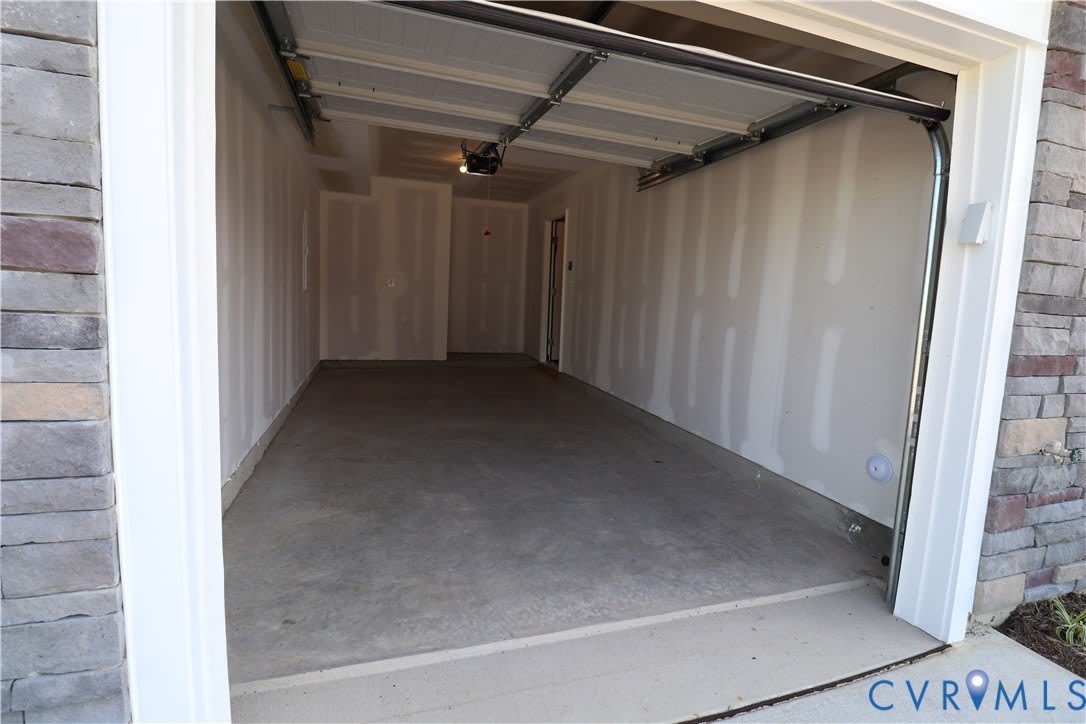 419 Burden Drive – photo 5