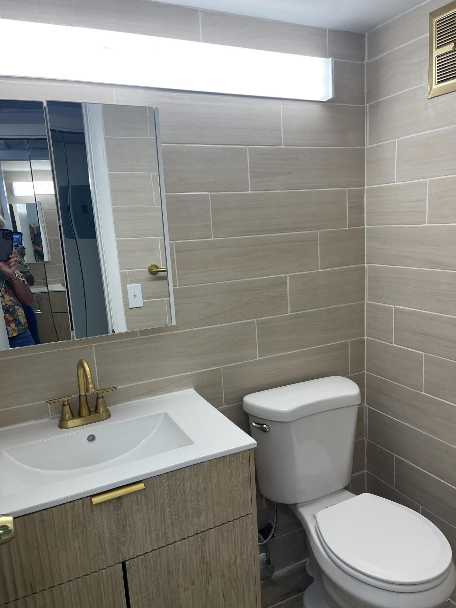 188 Cambridge H – photo 2