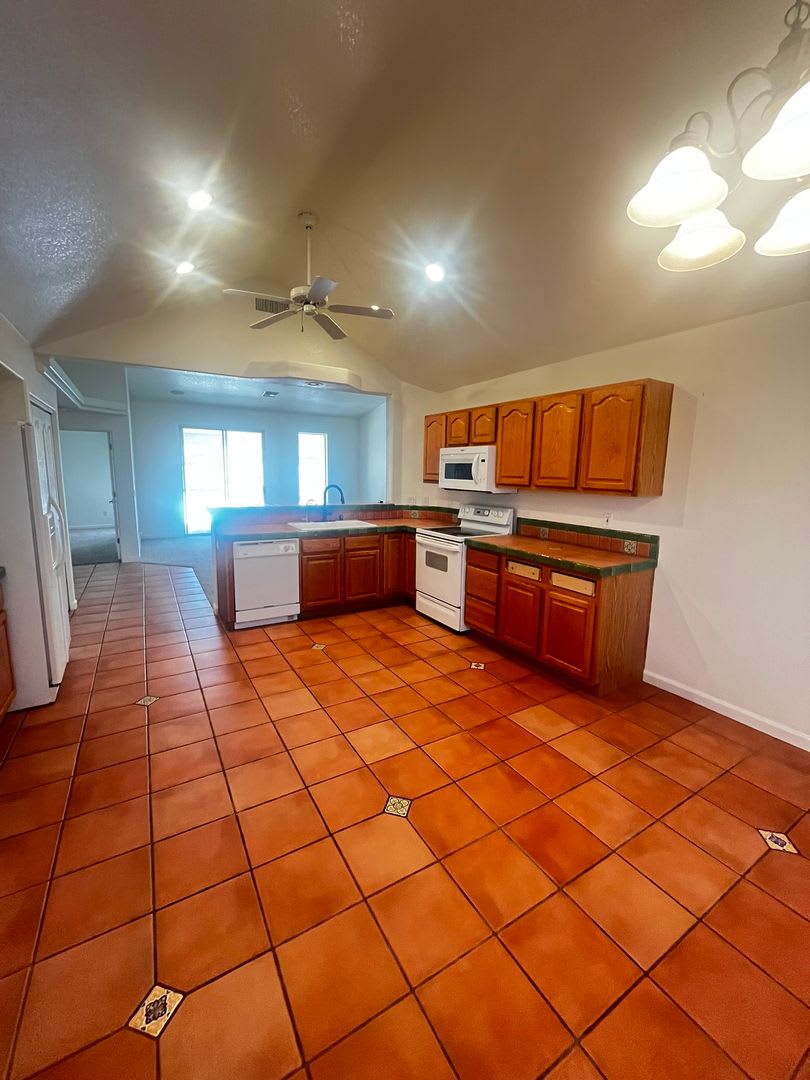 3 Bedroom – photo 4