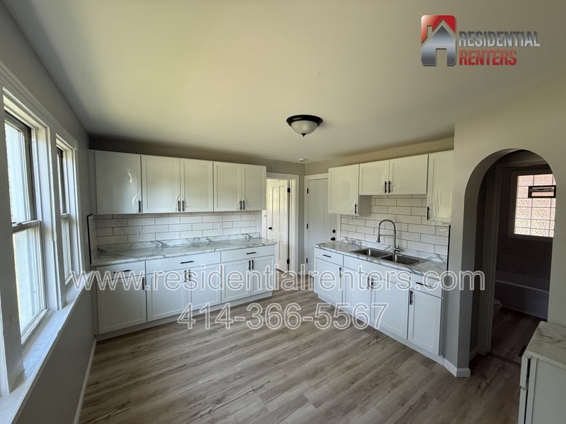 3351 N 6th Street – photo 2