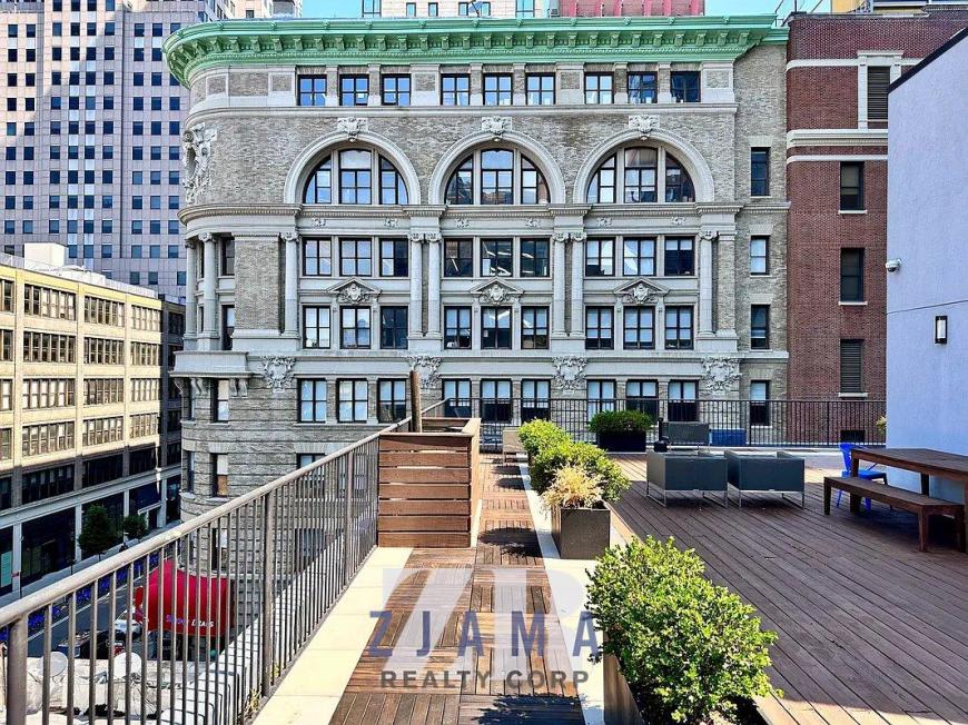 72 Willoughby Street – photo 4