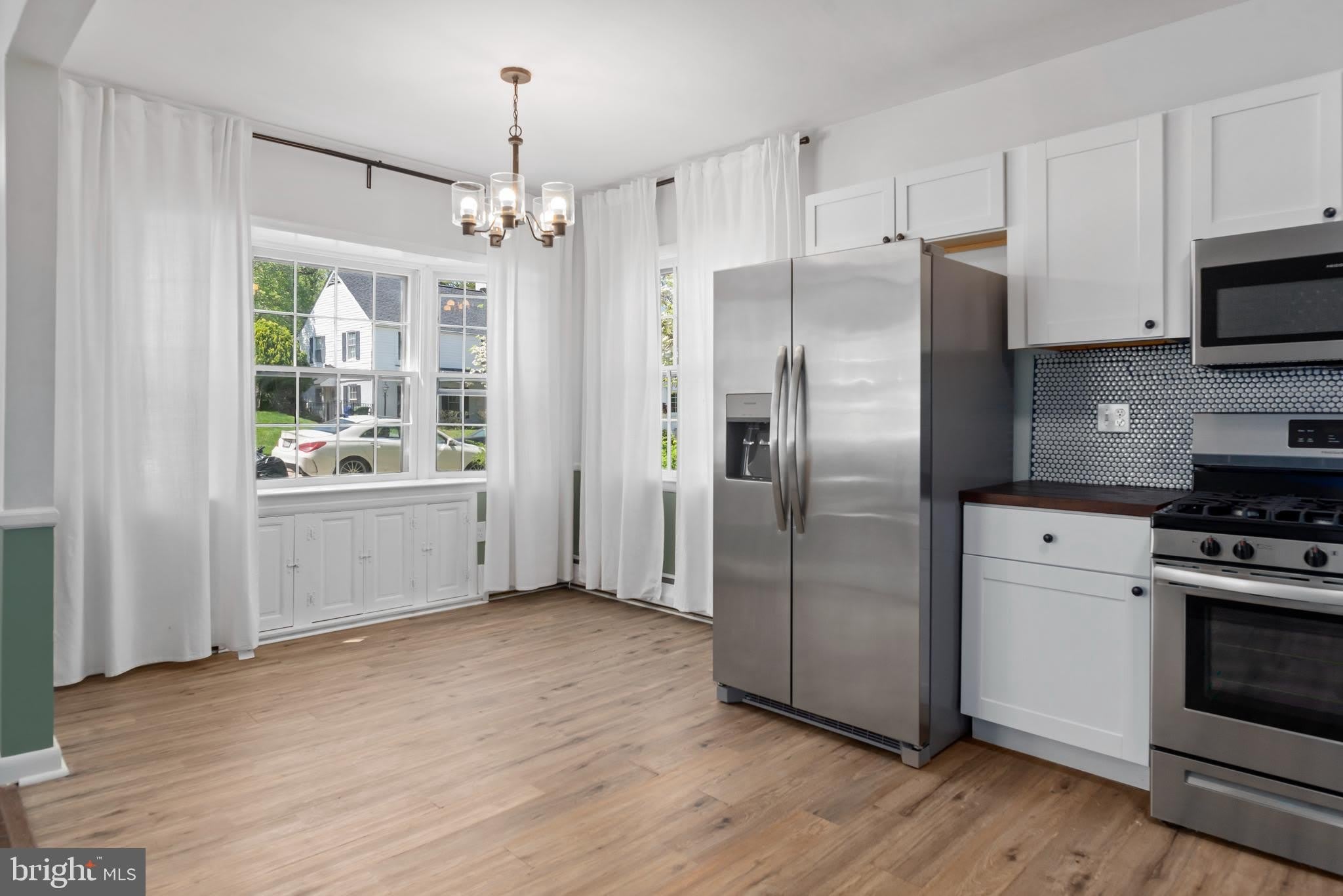 2305 PICKWICK Road – photo 5