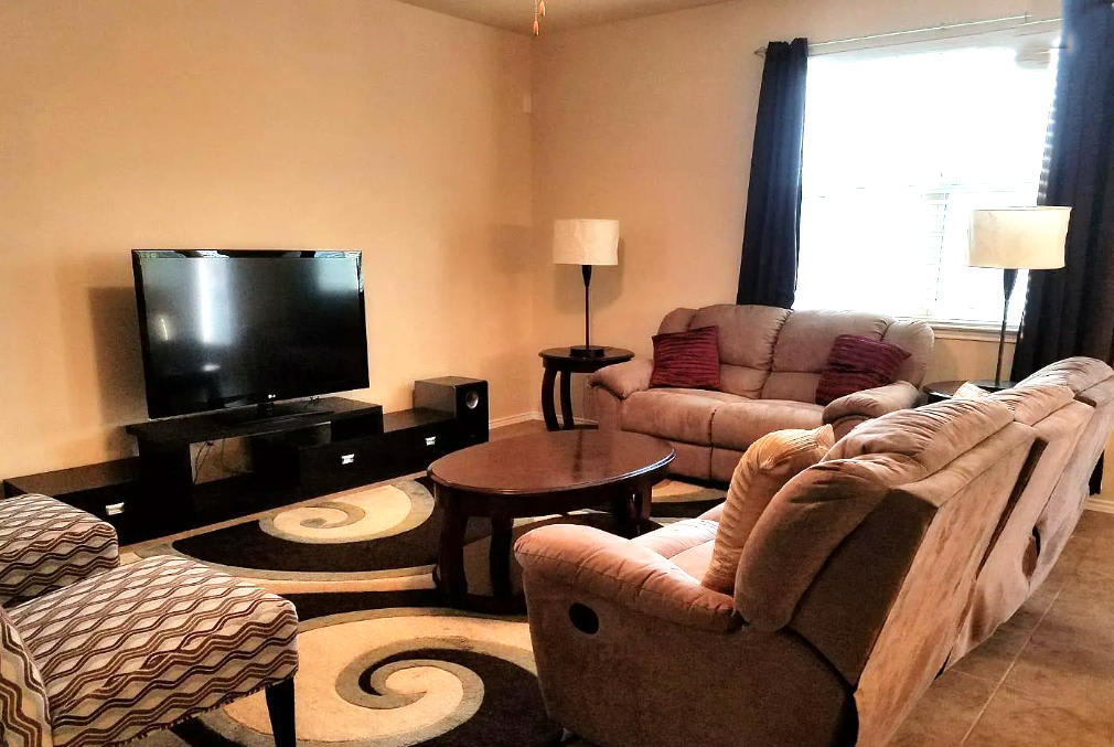 8427 Loska Green – photo 4