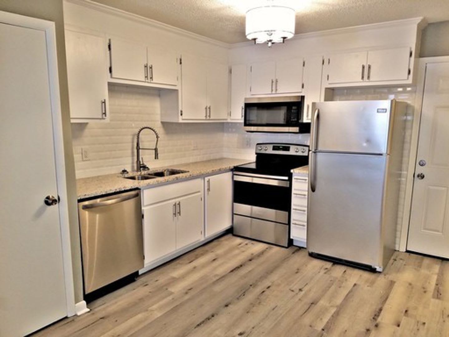 2234 Harrison St SE – photo 2