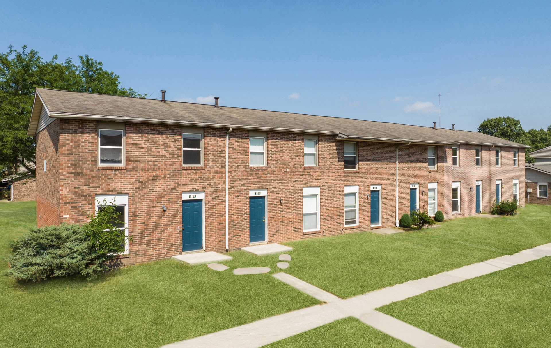 River Pointe Townhomes – photo 4