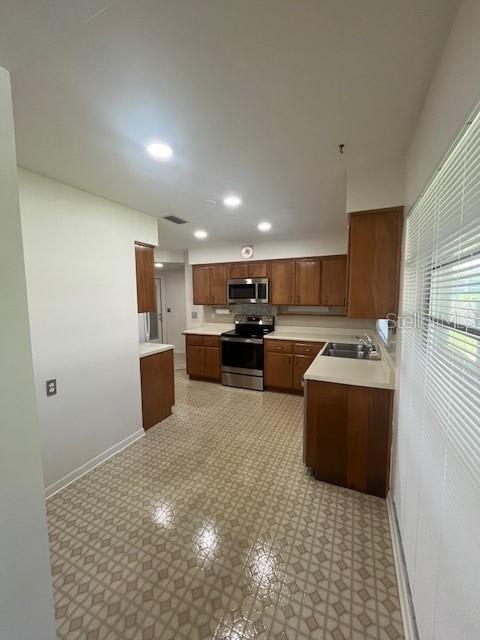 1630 Picardy Cir – photo 5