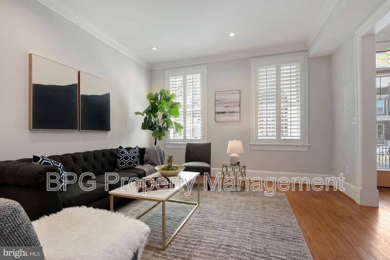 431 Manor PL NW – photo 5