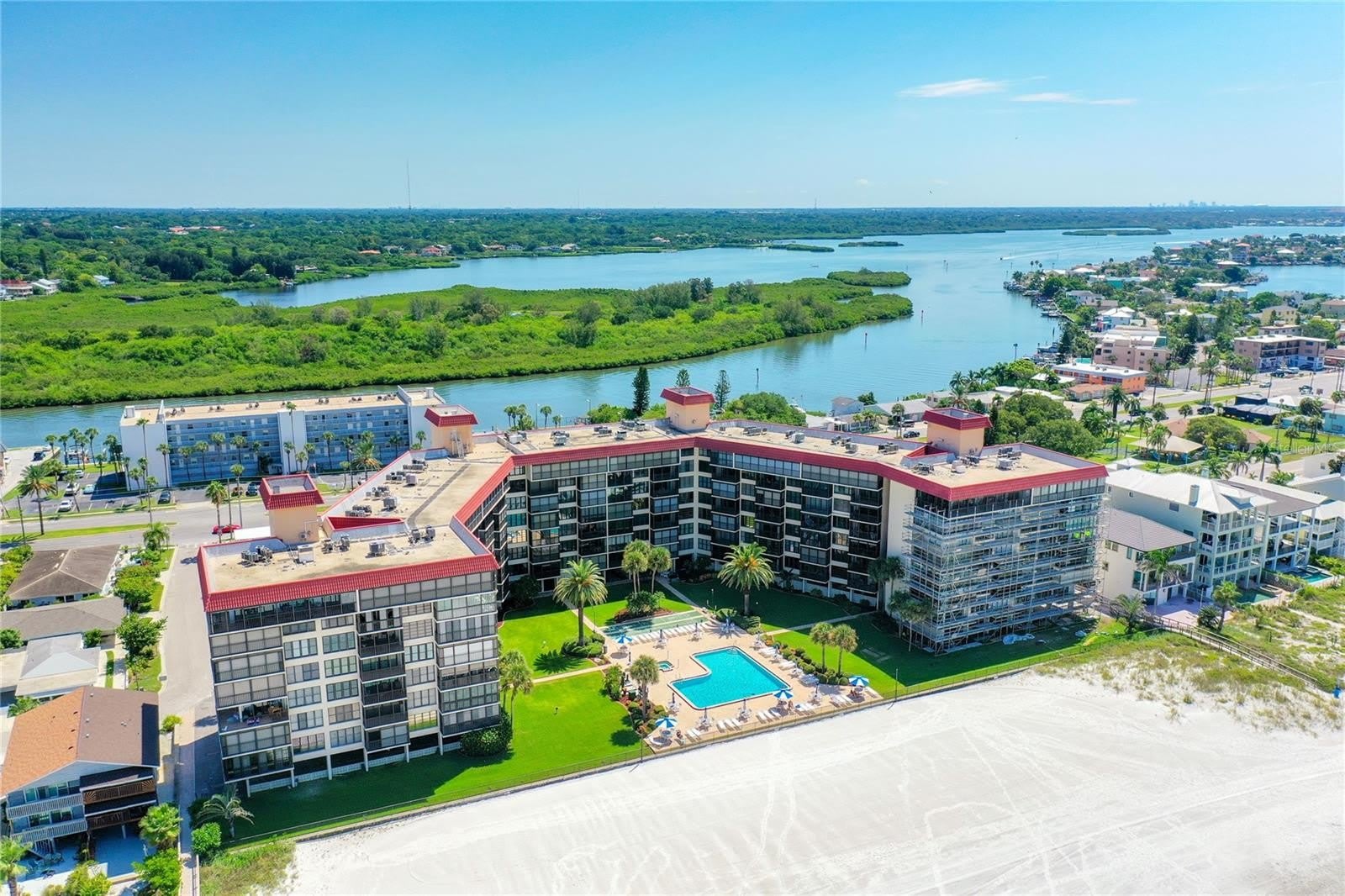 18304 GULF Boulevard – photo 2