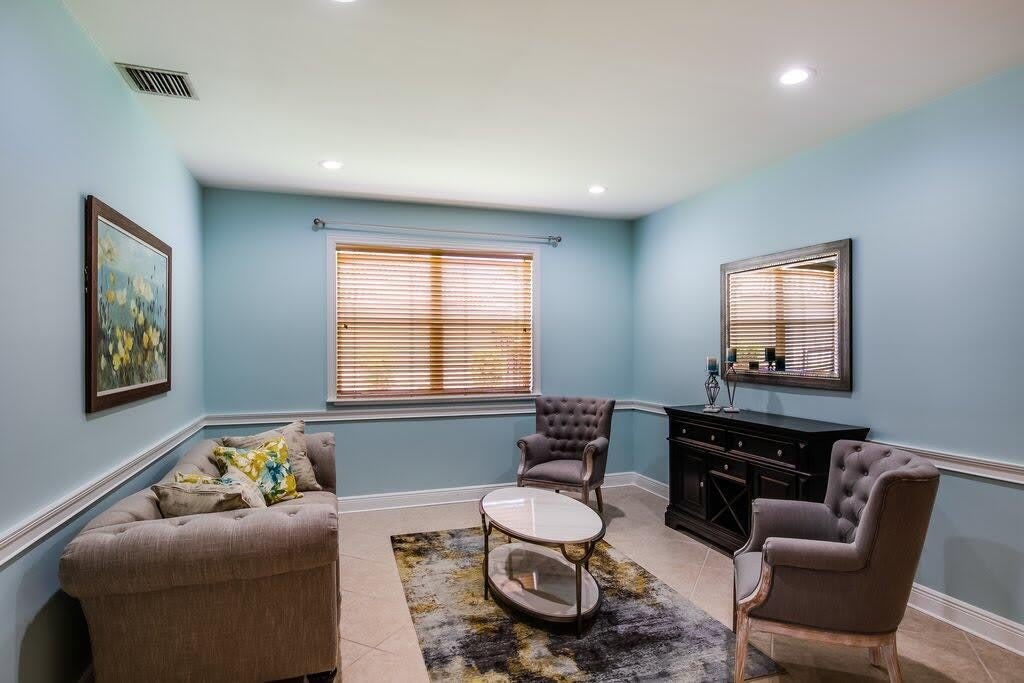3690 Old Lighthouse Circle – photo 4