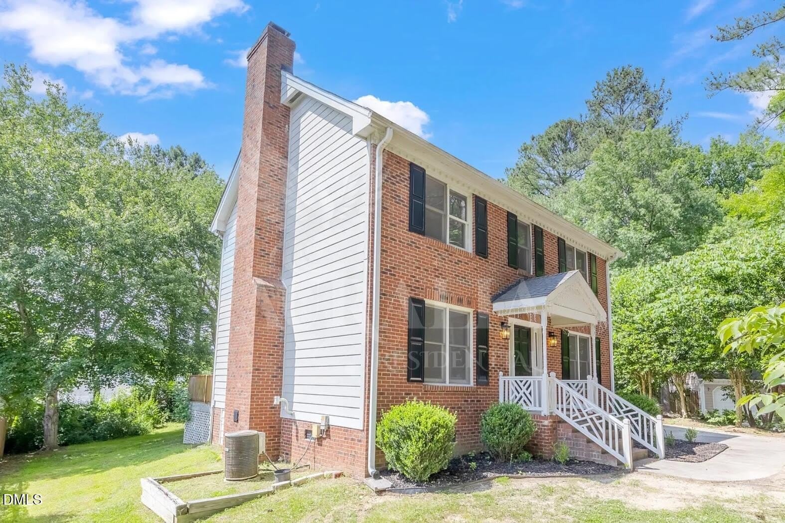 623 Elmwood Court – photo 3