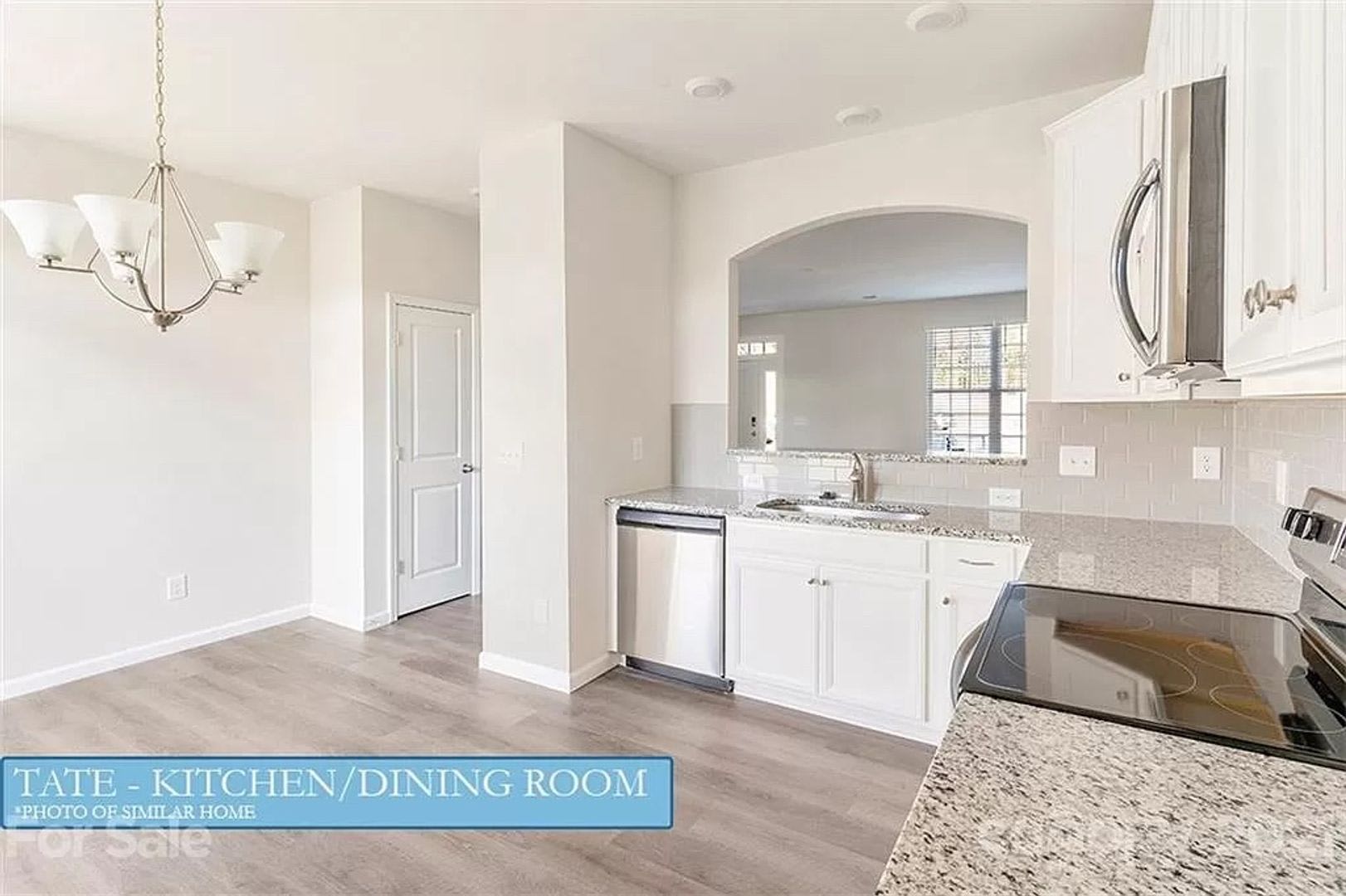 Room for Rent in 3 Bedroom Townhome at 1029 Beatty Woods Ln – photo 5