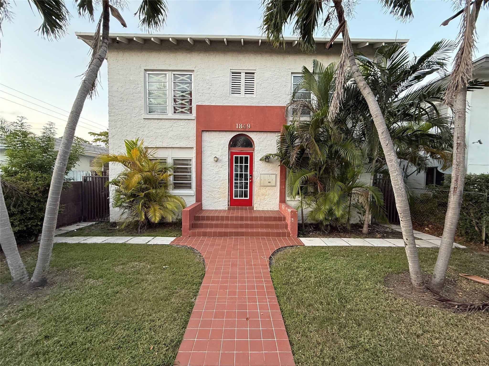 1849 Dewey Street – photo 1