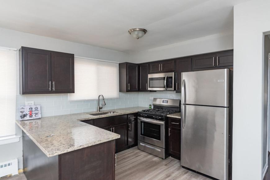 3058 N Kostner – photo 2
