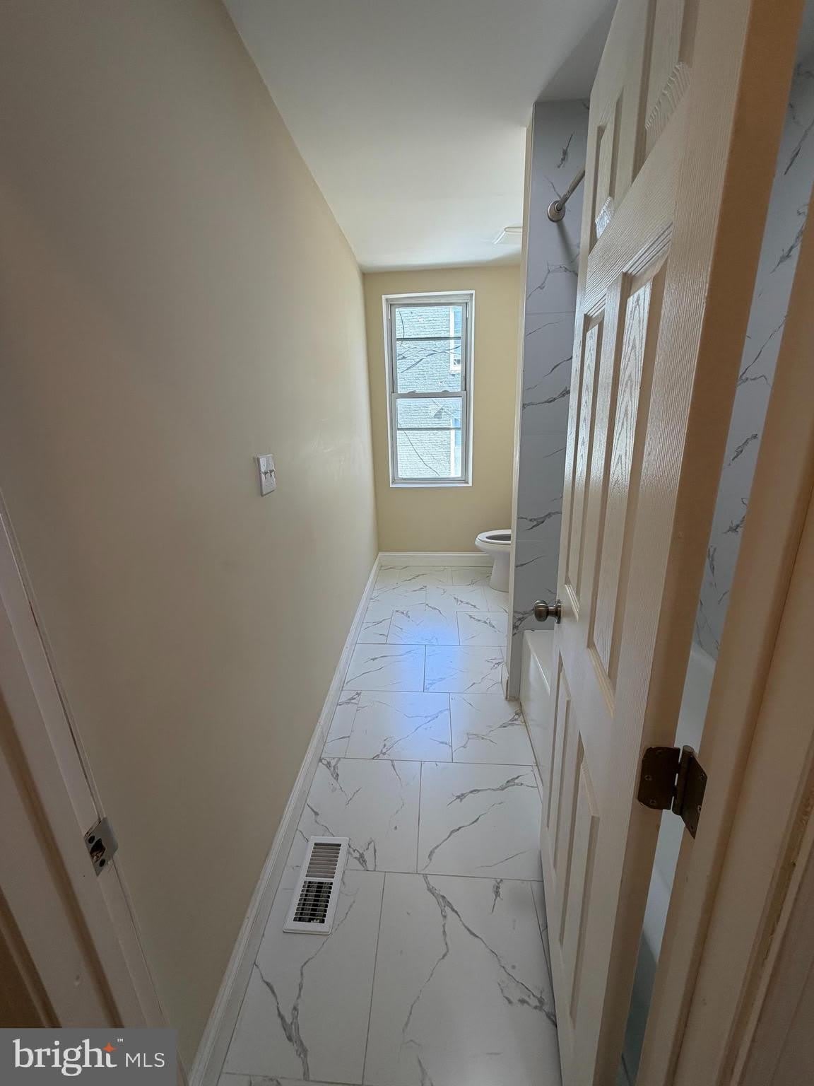 1904 E Lanvale Street – photo 5