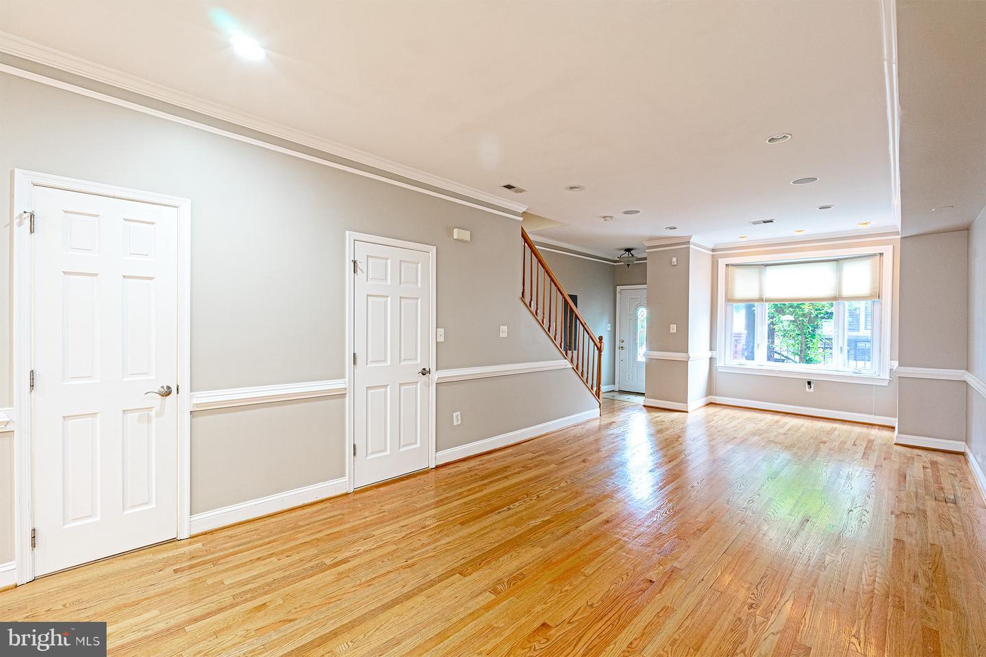 1535 Gales St Ne – photo 1