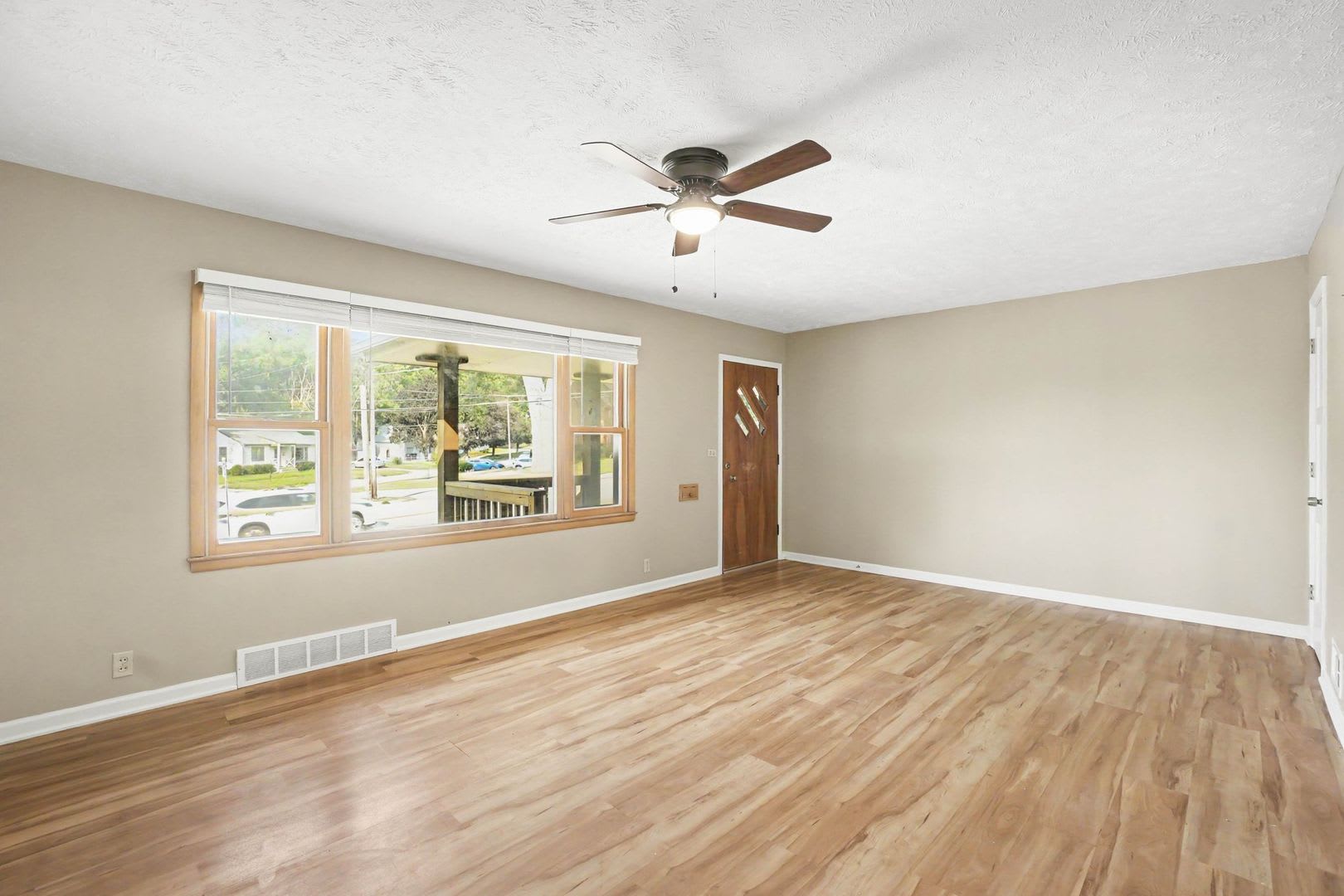 Modern Comfort meets Convenience – photo 3