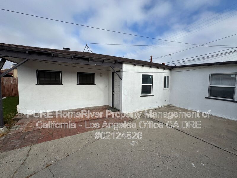 4157 1/2 West 162nd Street – photo 1