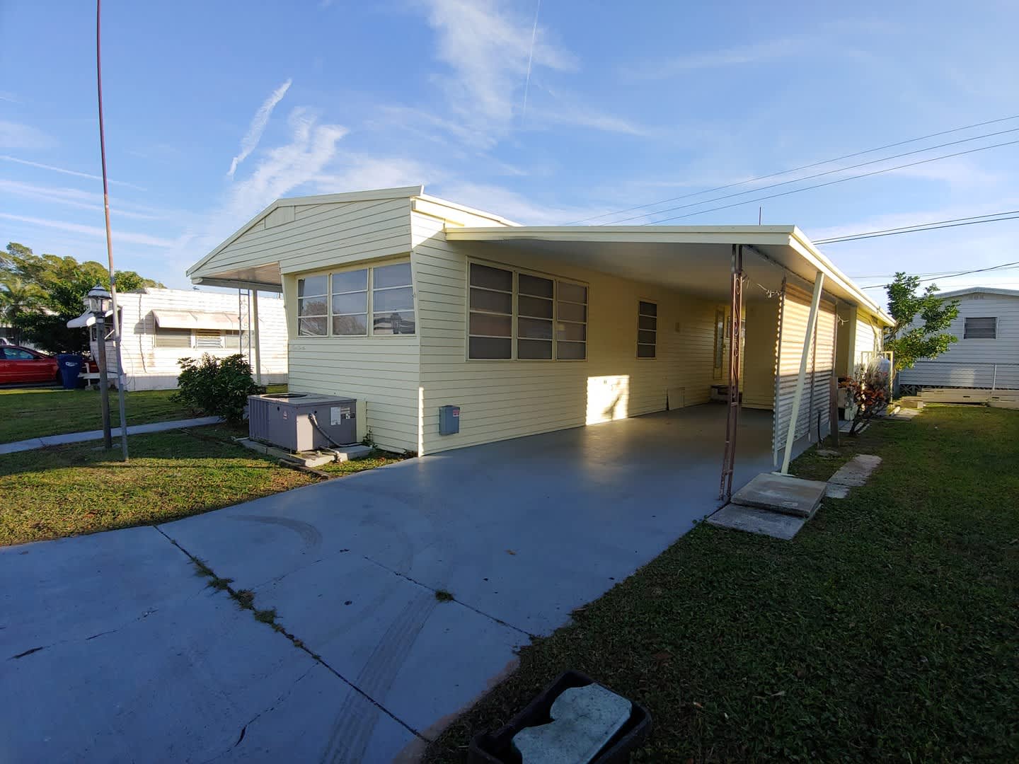 Affordable 3 bed/ 2 bath Mobile Home Available NOW! – photo 2